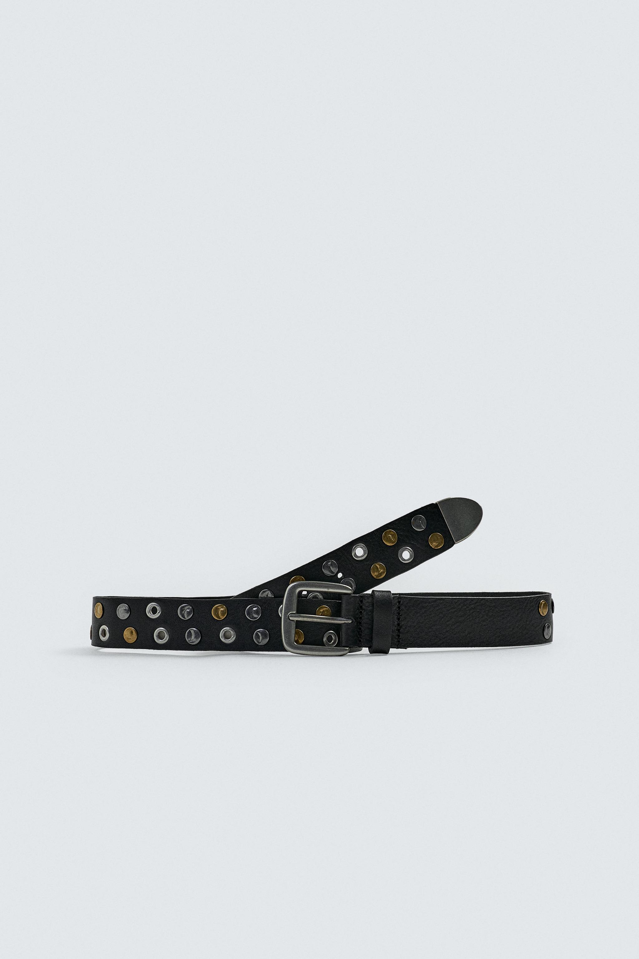 STUDDED LEATHER BELT